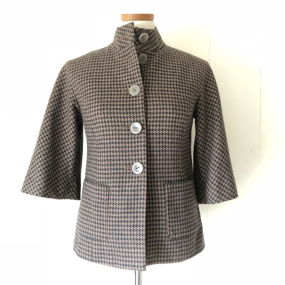 Banana Republic Factory Jackets & Blazers - ❌SOLD❌ Banana Republic Bell Sleeve Jacket/Blazer